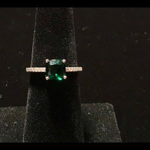Square Shape Emerald 925 Silver Ring Size 6